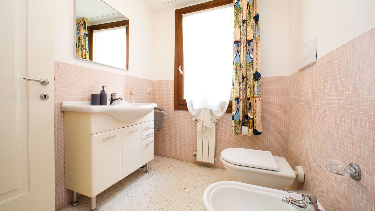 Photo of Bathroom in Cannaregio