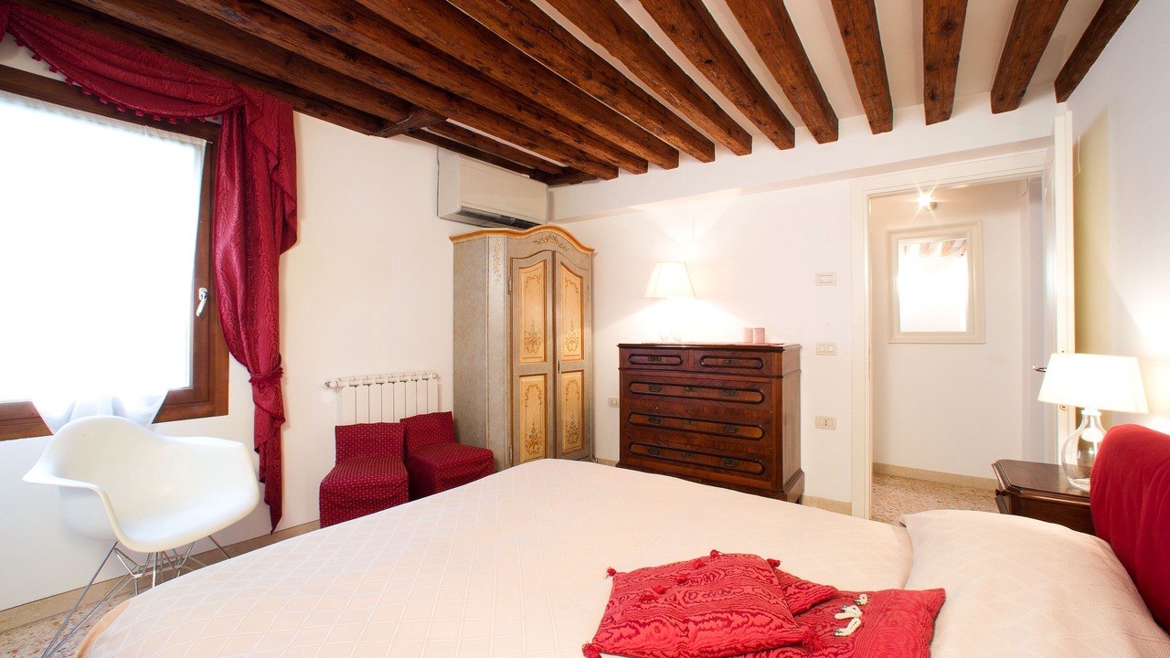 Photo of Bedroom in Cannaregio