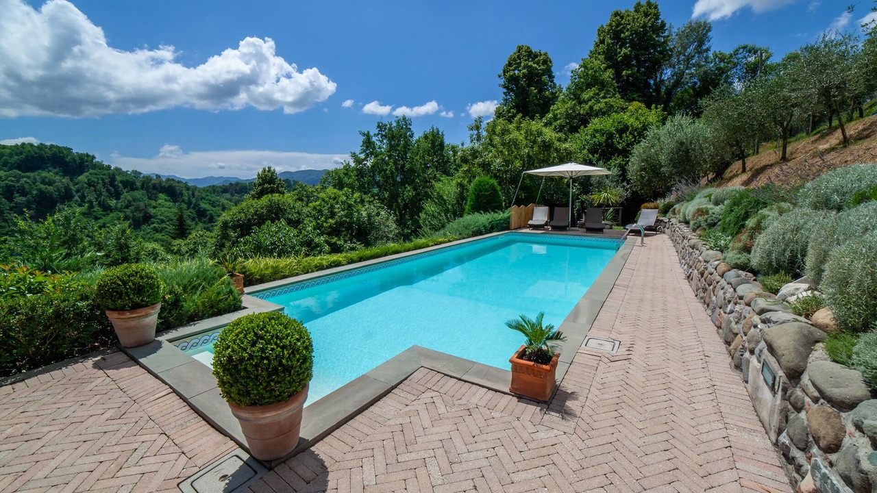 Photo of Outdoor in Mologno