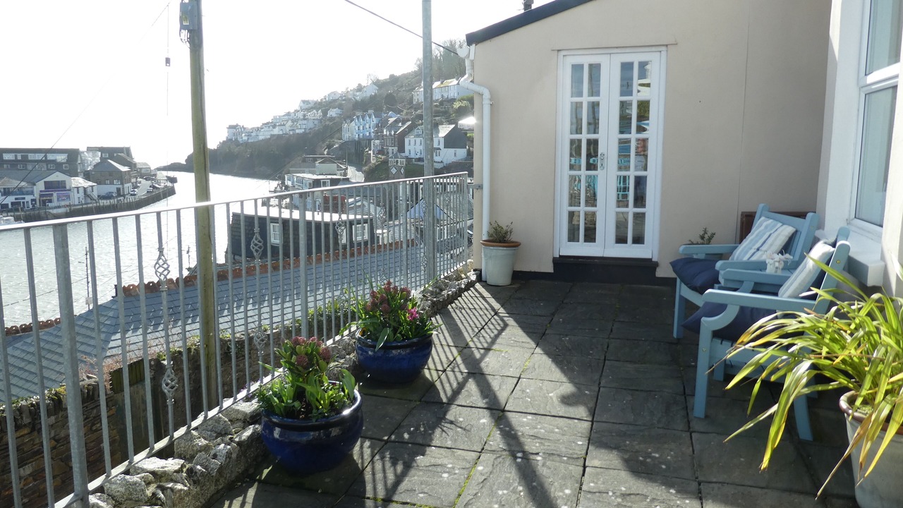 Photo of Patio Balcony in West Looe