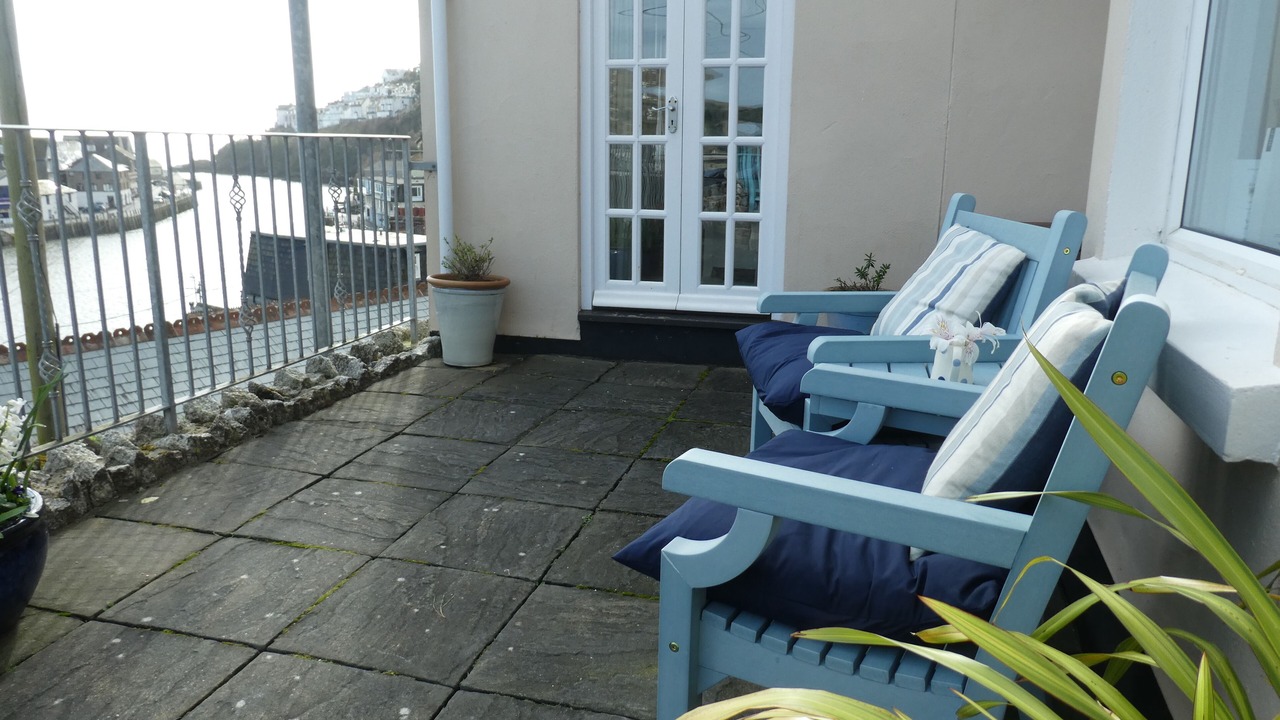 Photo of Patio Balcony in West Looe