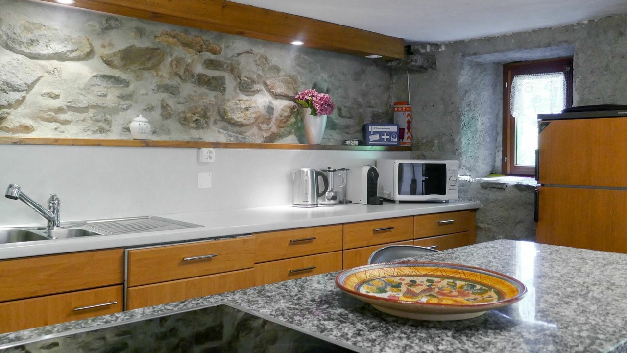 Photo of Bedroom in Negrentino