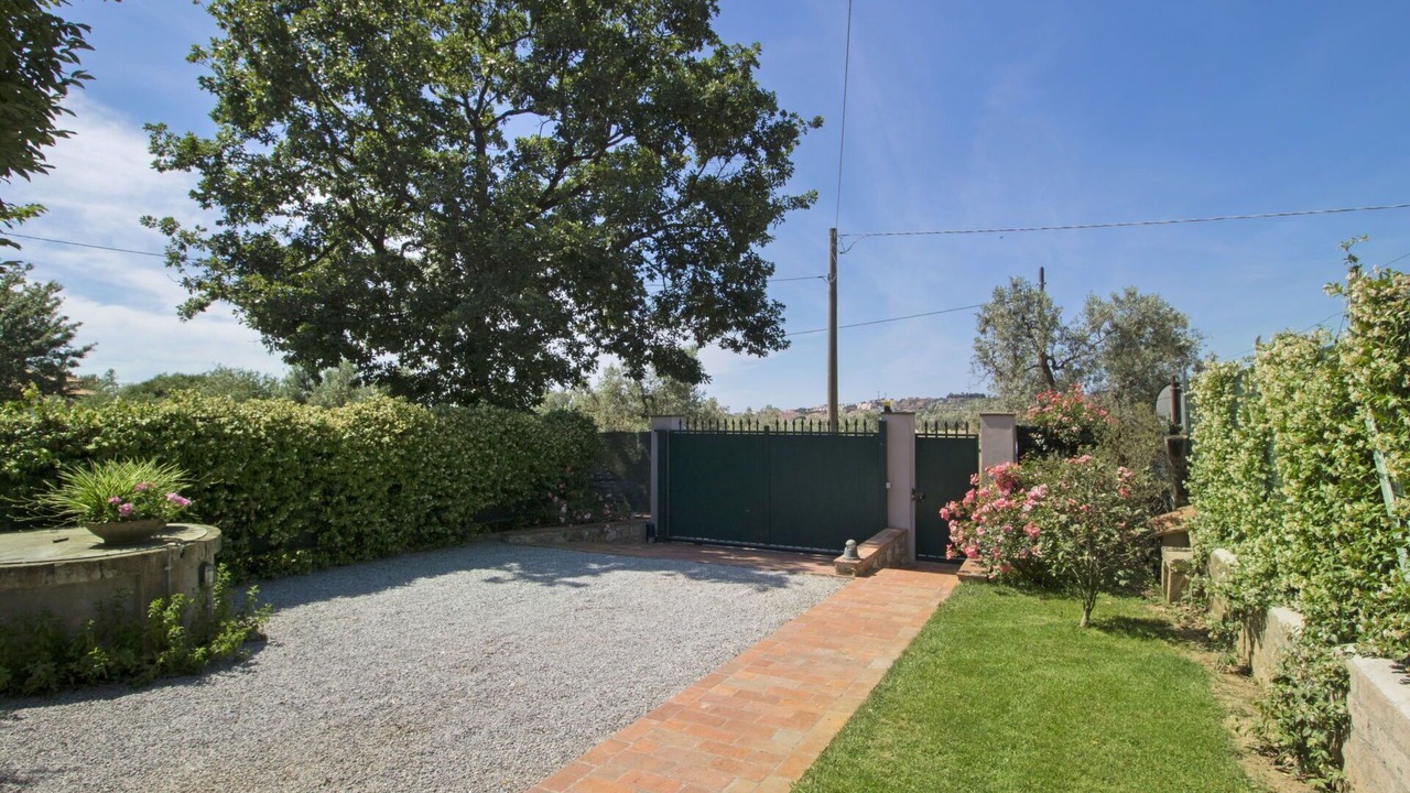 Photo of Outdoor in San Vincenzo