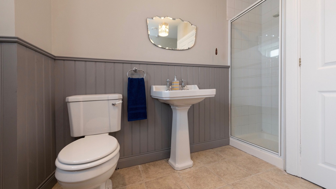 Photo of Bathroom in Killyleagh