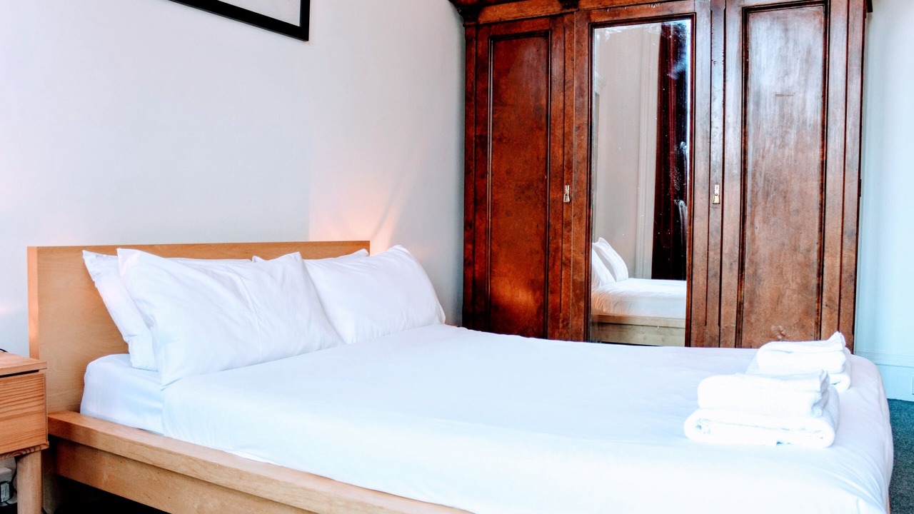 Photo of Bedroom in Bruntsfield