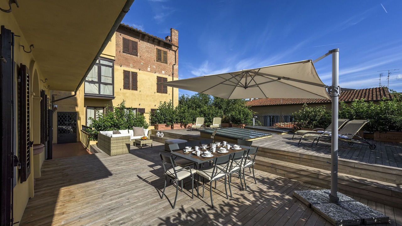 Photo of Outdoor in Santo Spirito