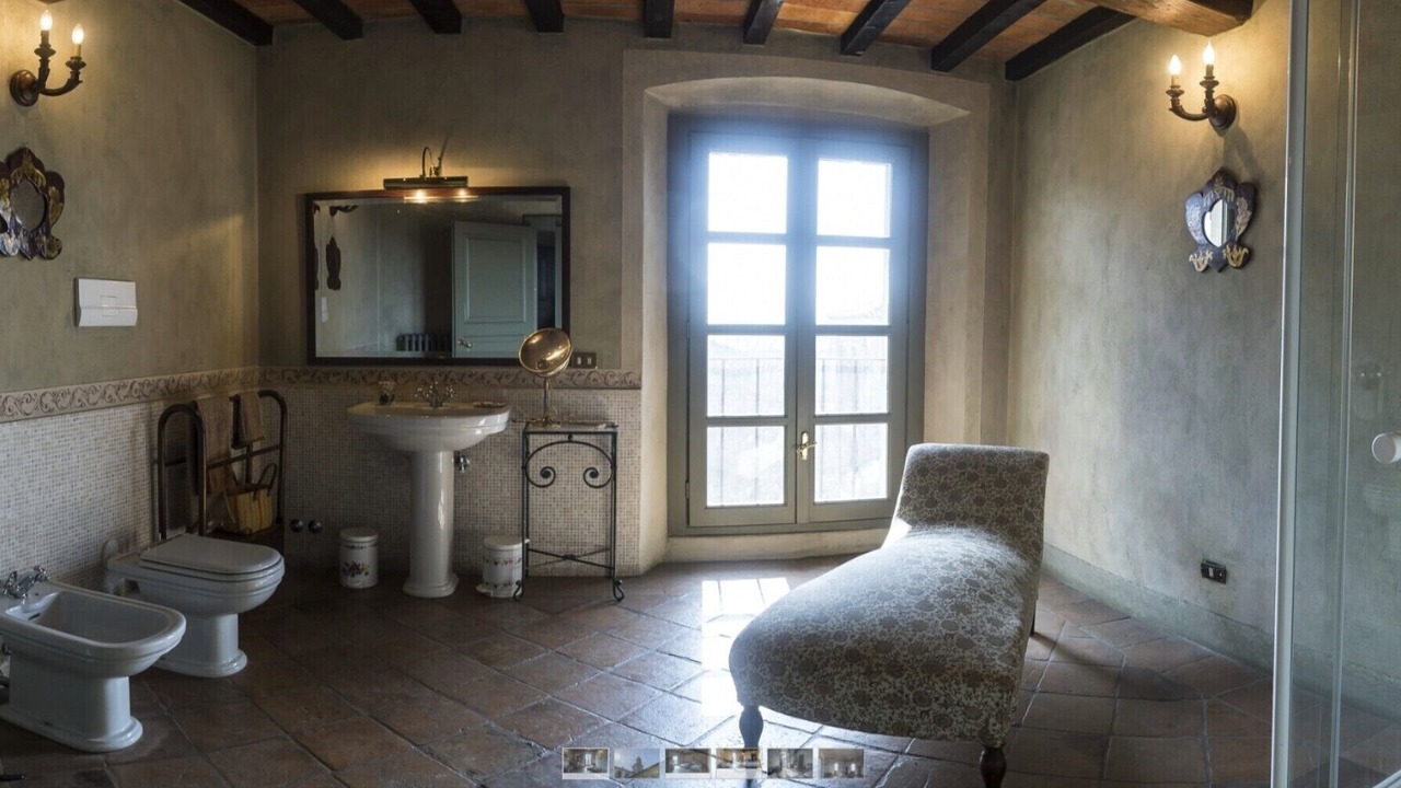 Photo of Bathroom in Robecco D'Oglio