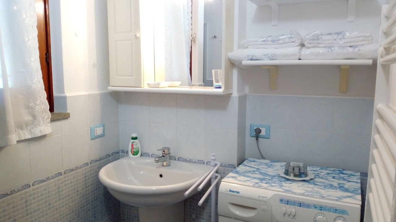 Photo of Bathroom in Arcola