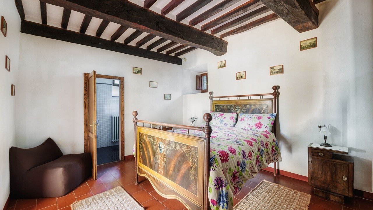 Photo of Bedroom in Cortona