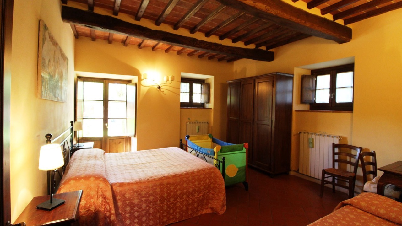 Photo of Bedroom in Civitella in Val di Chiana