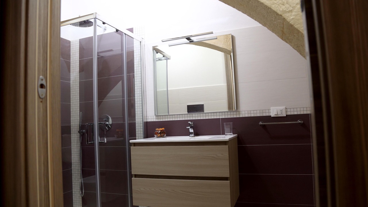 Photo of Bathroom in Ortigia