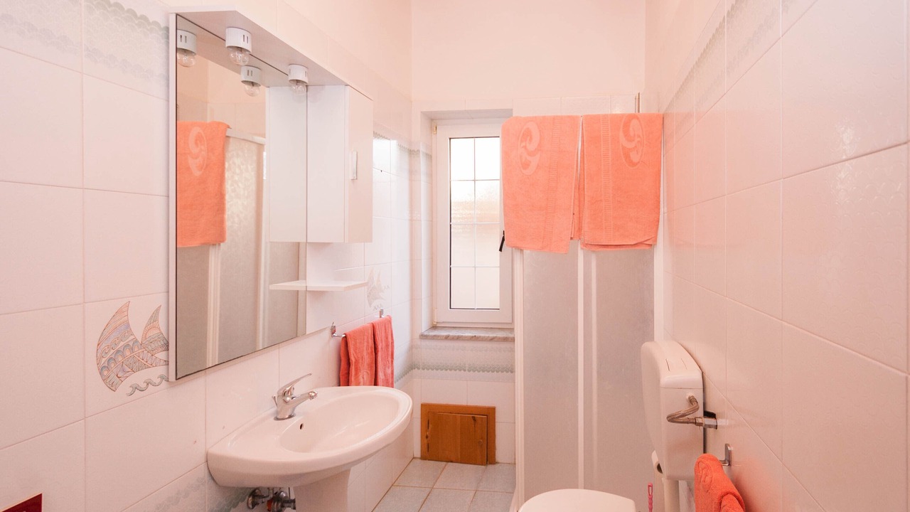 Photo of Bathroom in Campofelice di Roccella