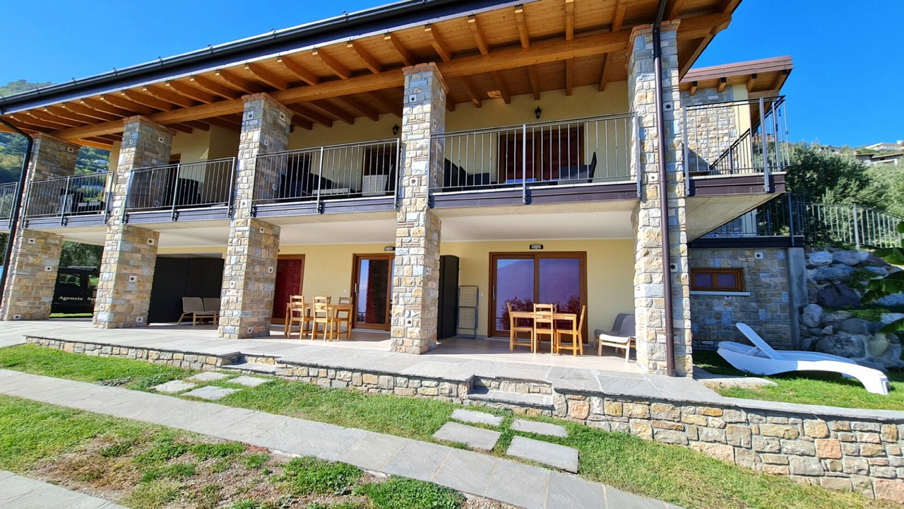 Photo of Outdoor in Arias