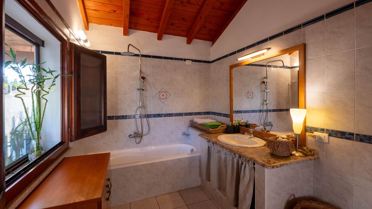 Photo of Bathroom in Teulada
