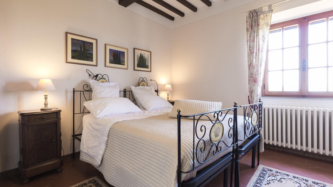 Photo of Bedroom in Cortona