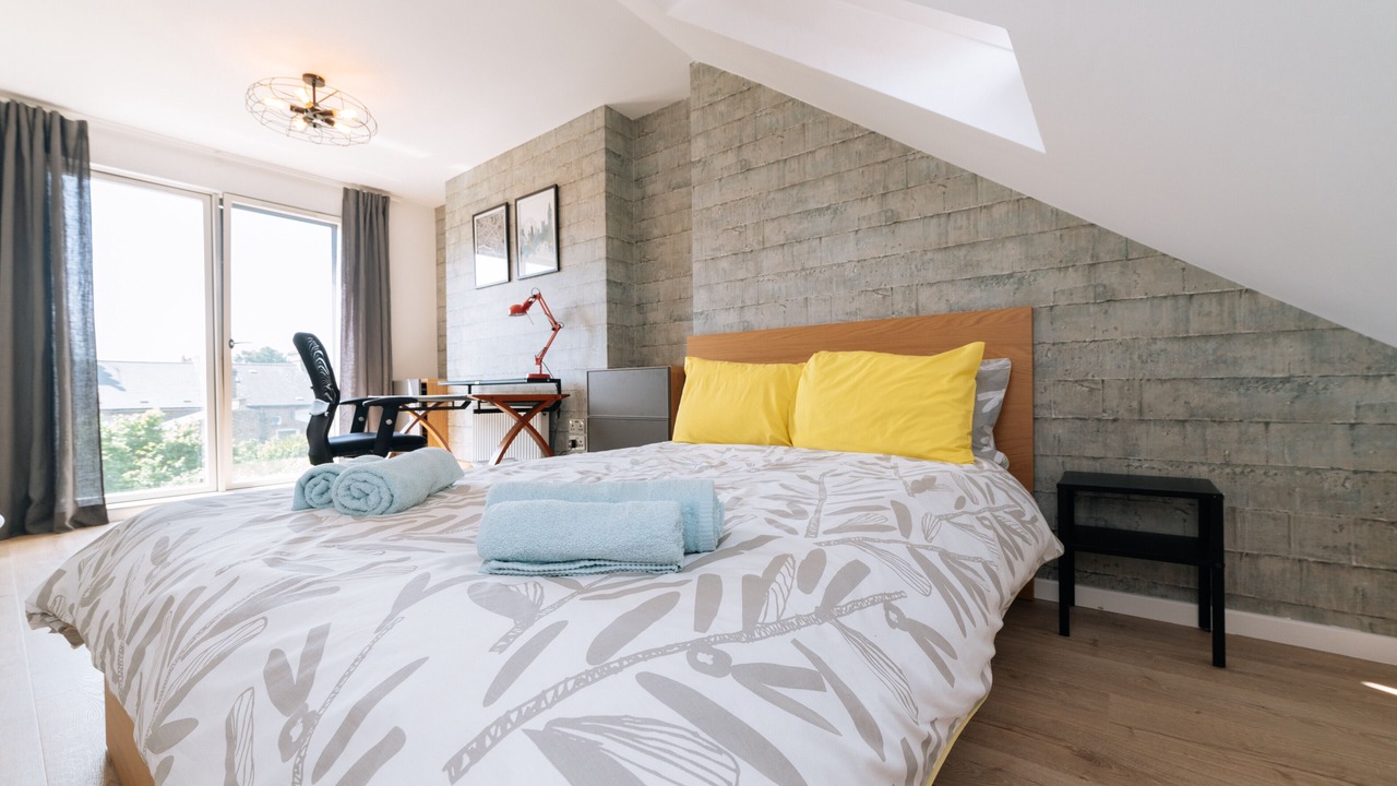 Photo of Bedroom in Peninsula