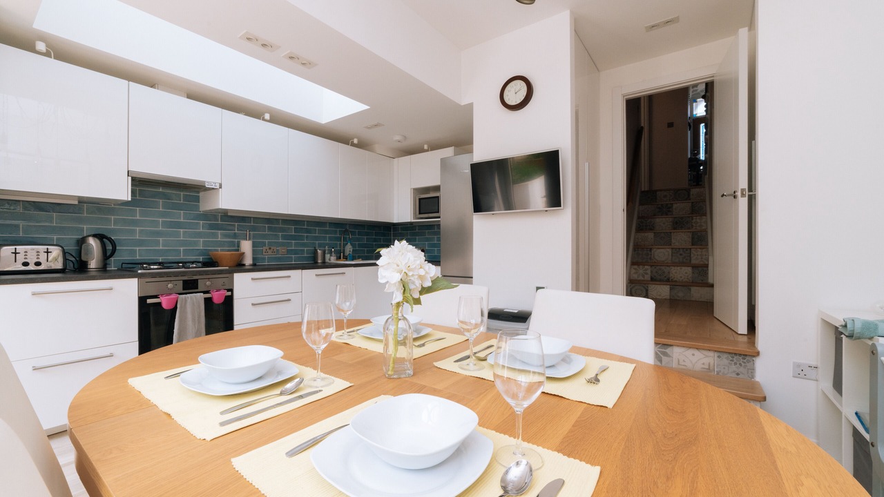 Photo of Kitchen in Peninsula