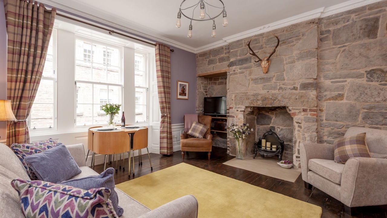 Photo of Livingroom in New Town