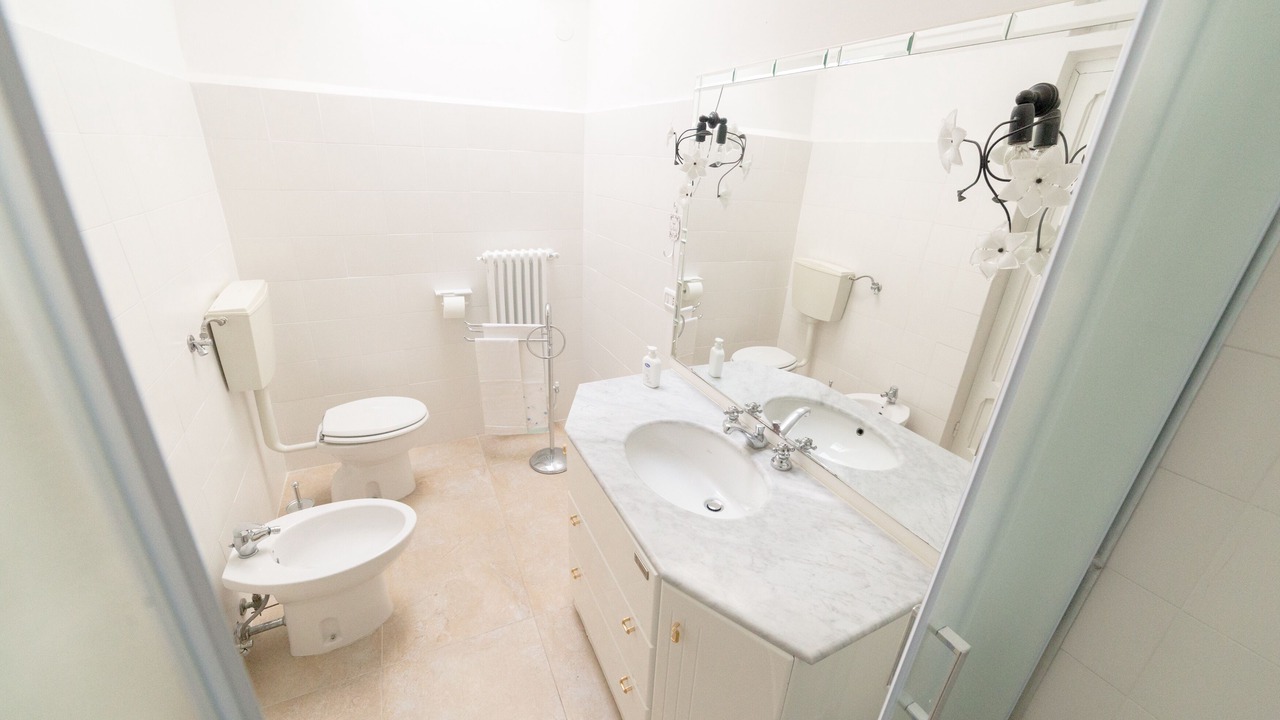 Photo of Bathroom in Vasto