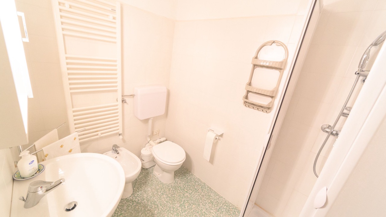 Photo of Bathroom in Vasto