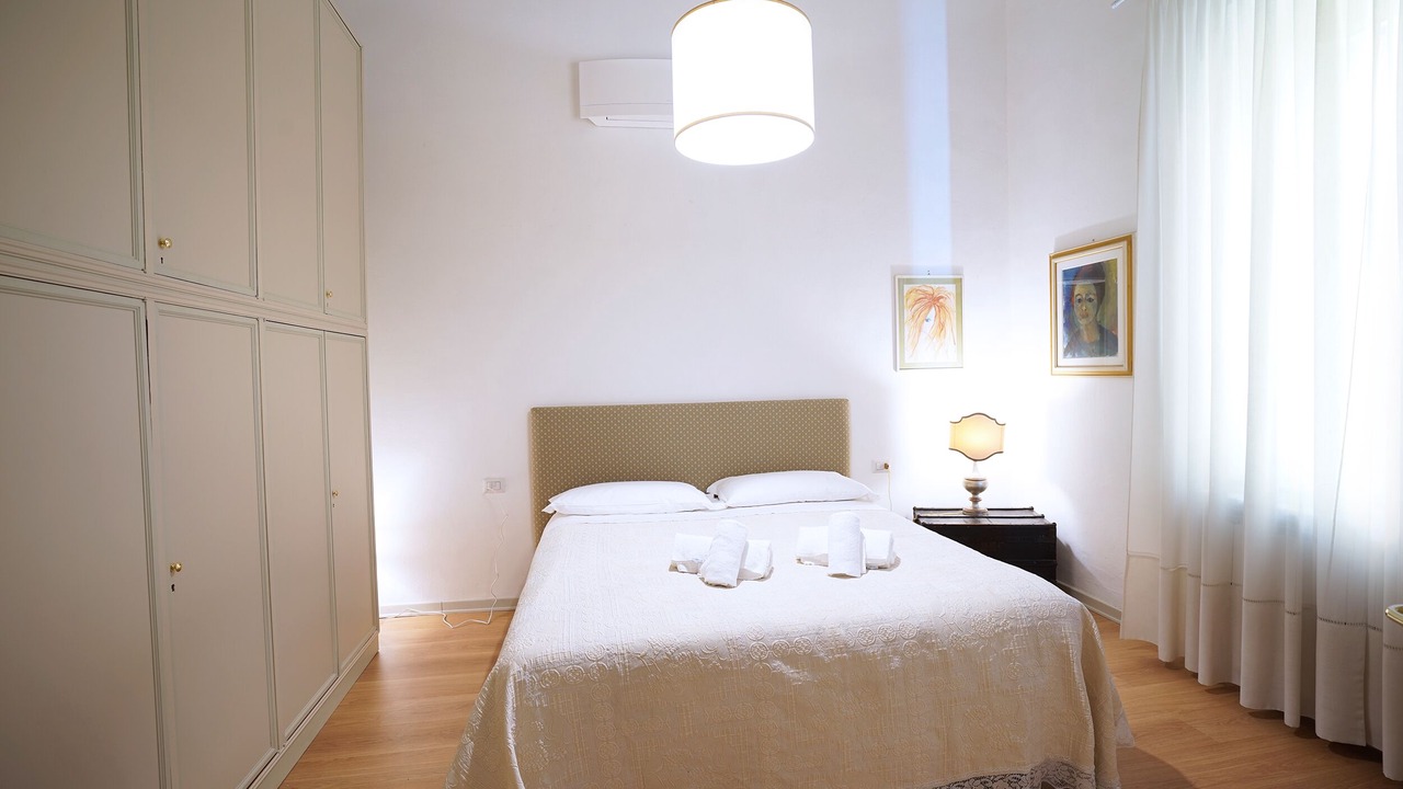 Photo of Bedroom in Duomo