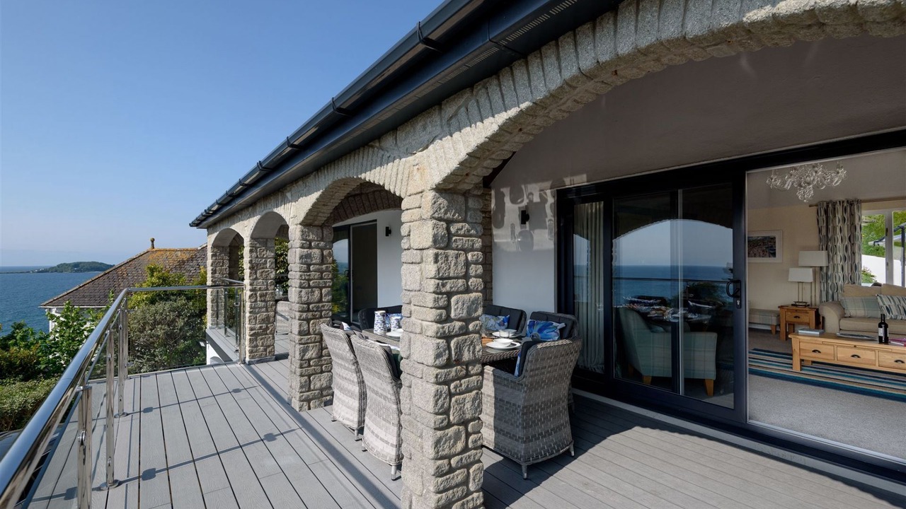Photo of Outdoor in Looe