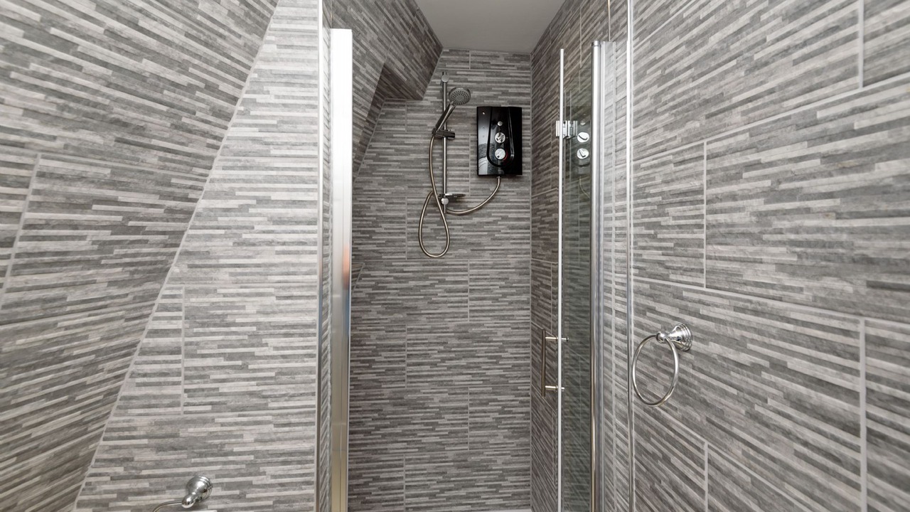 Photo of Bathroom in West Looe