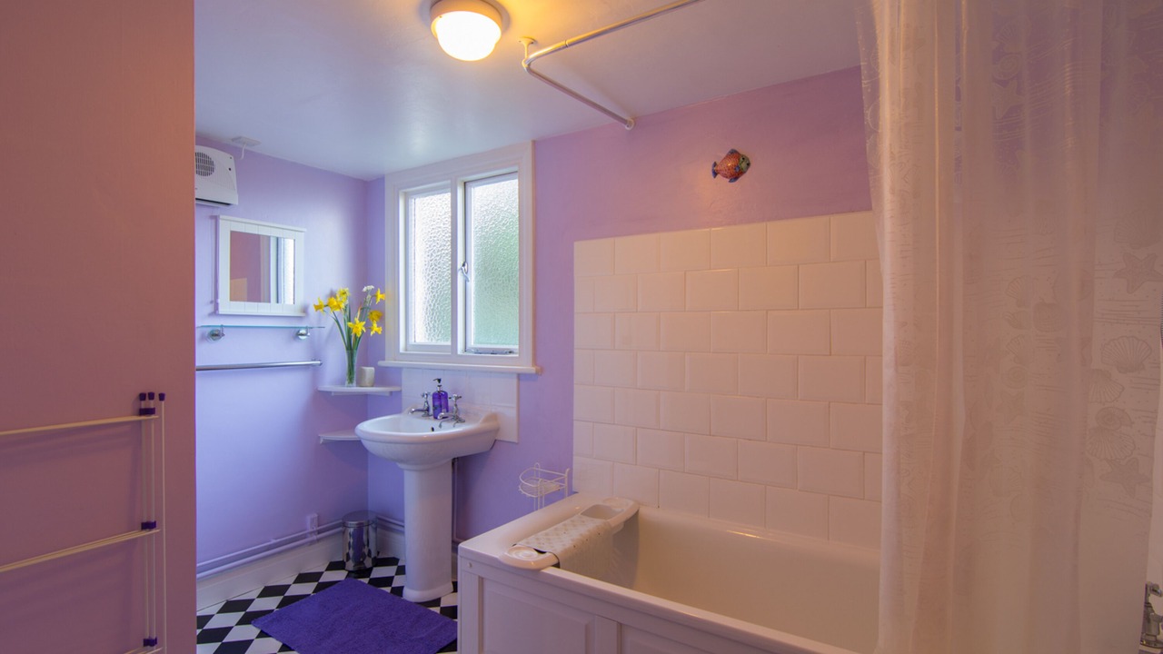 Photo of Bathroom in Gorran Haven