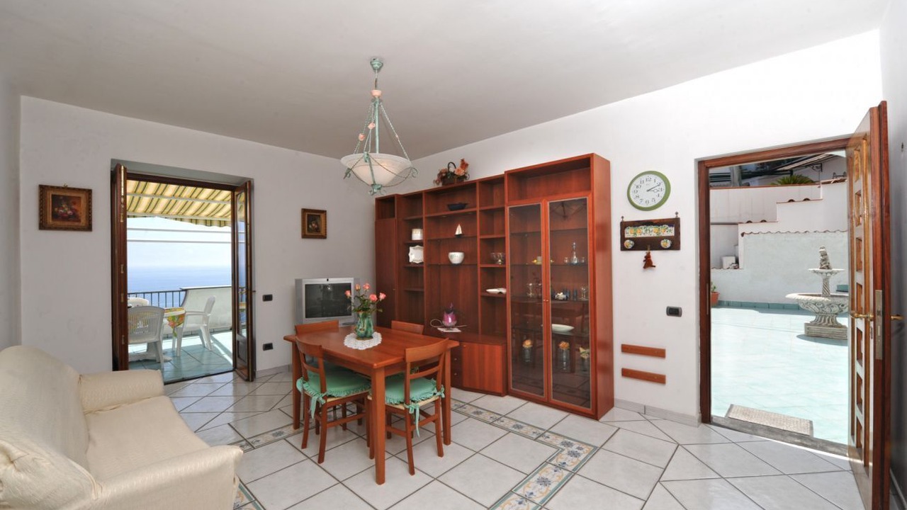 Photo of Livingroom in Praiano