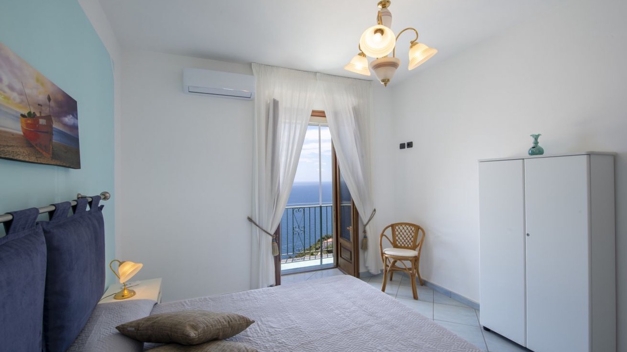 Photo of Bedroom in Praiano