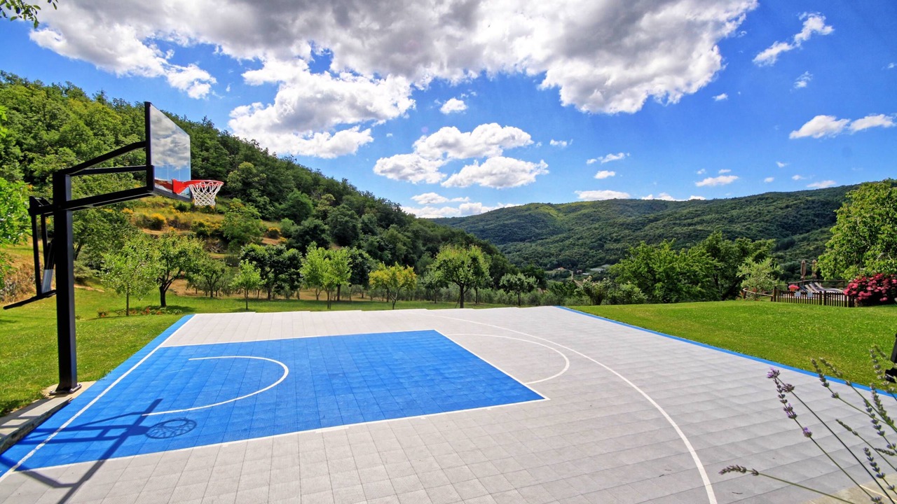 Photo of Others in Starda
