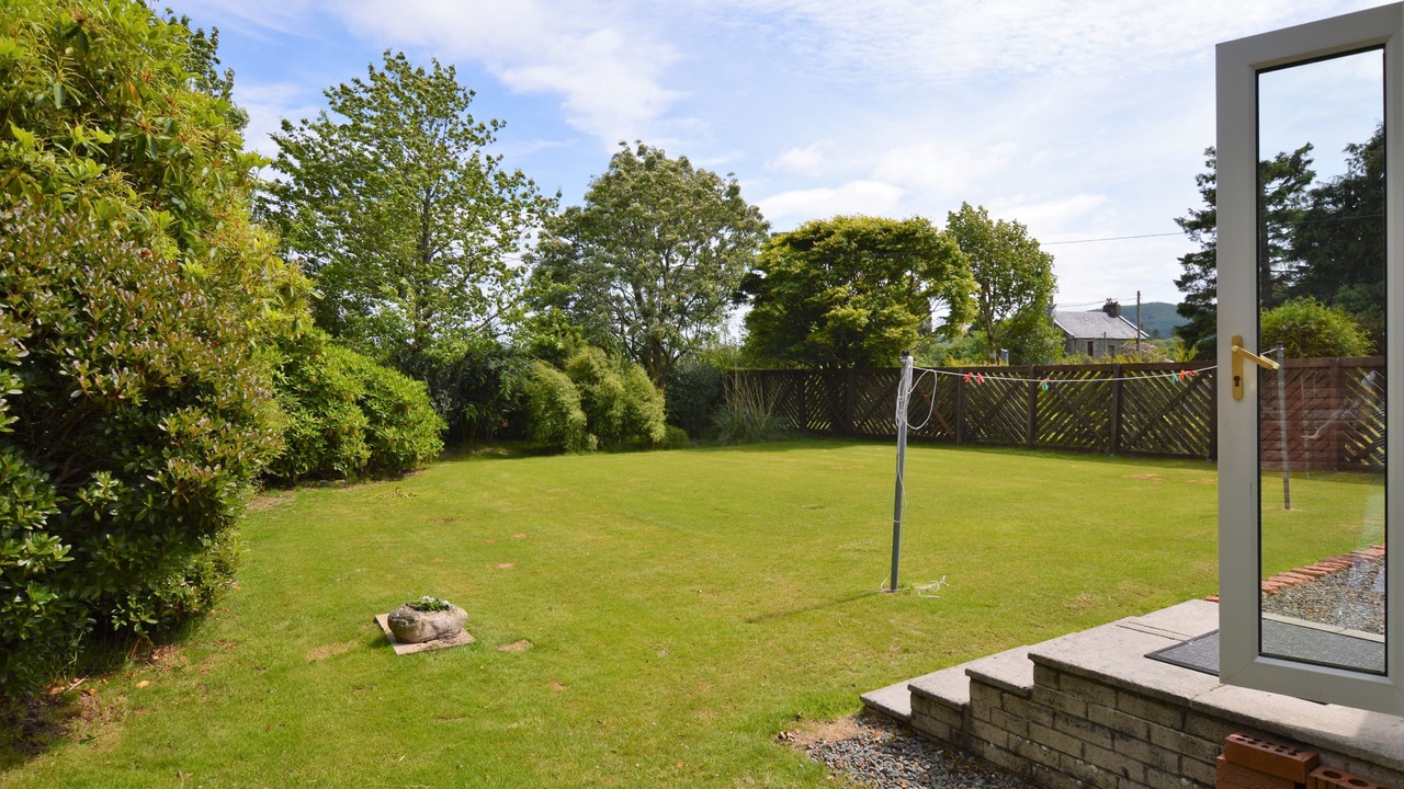 Photo of Outdoor in Rashfield