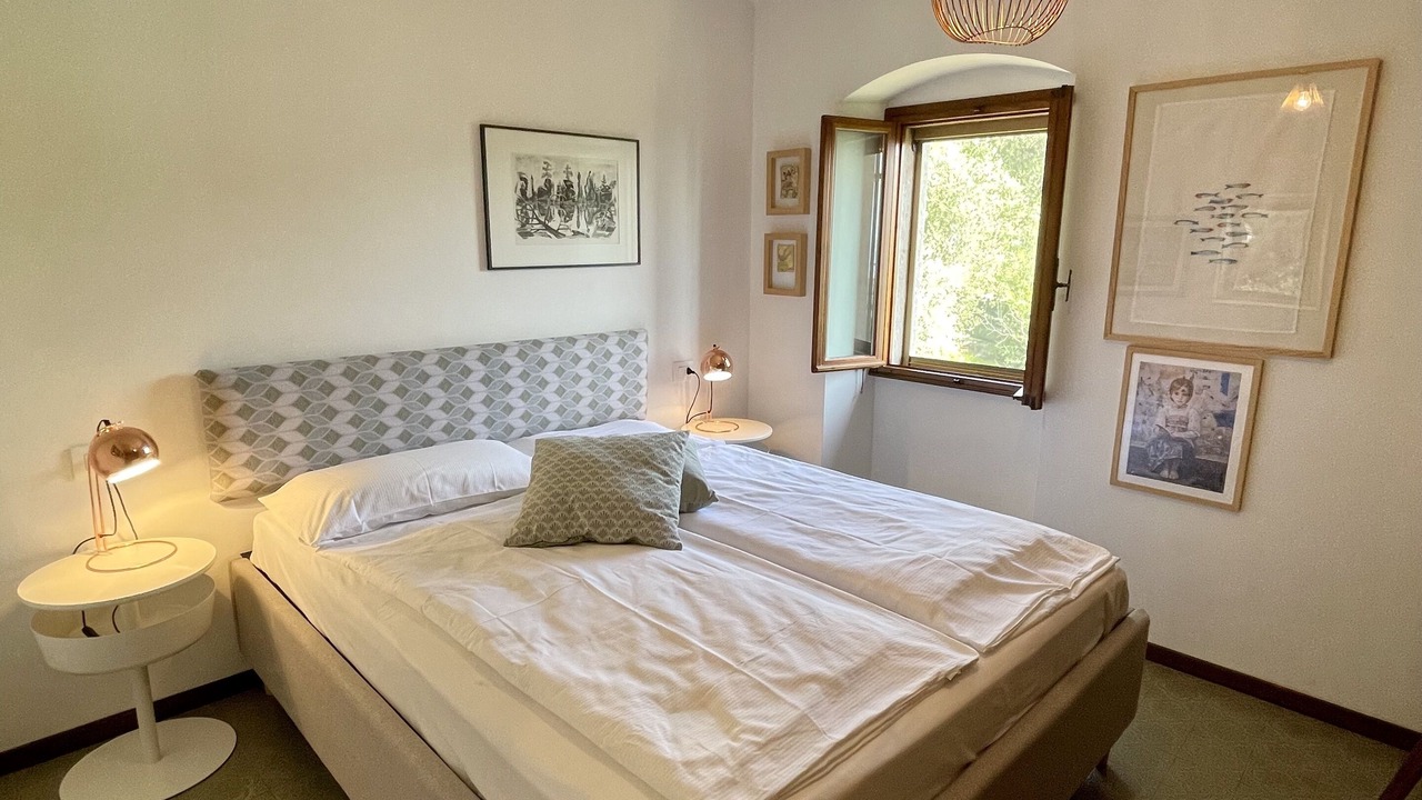 Photo of Bedroom in Torri del Benaco