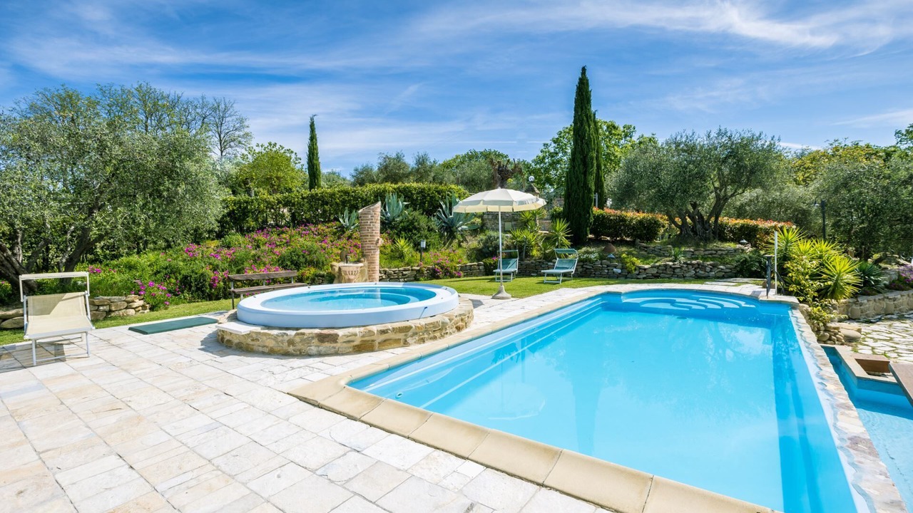 Photo of Outdoor in Barchi