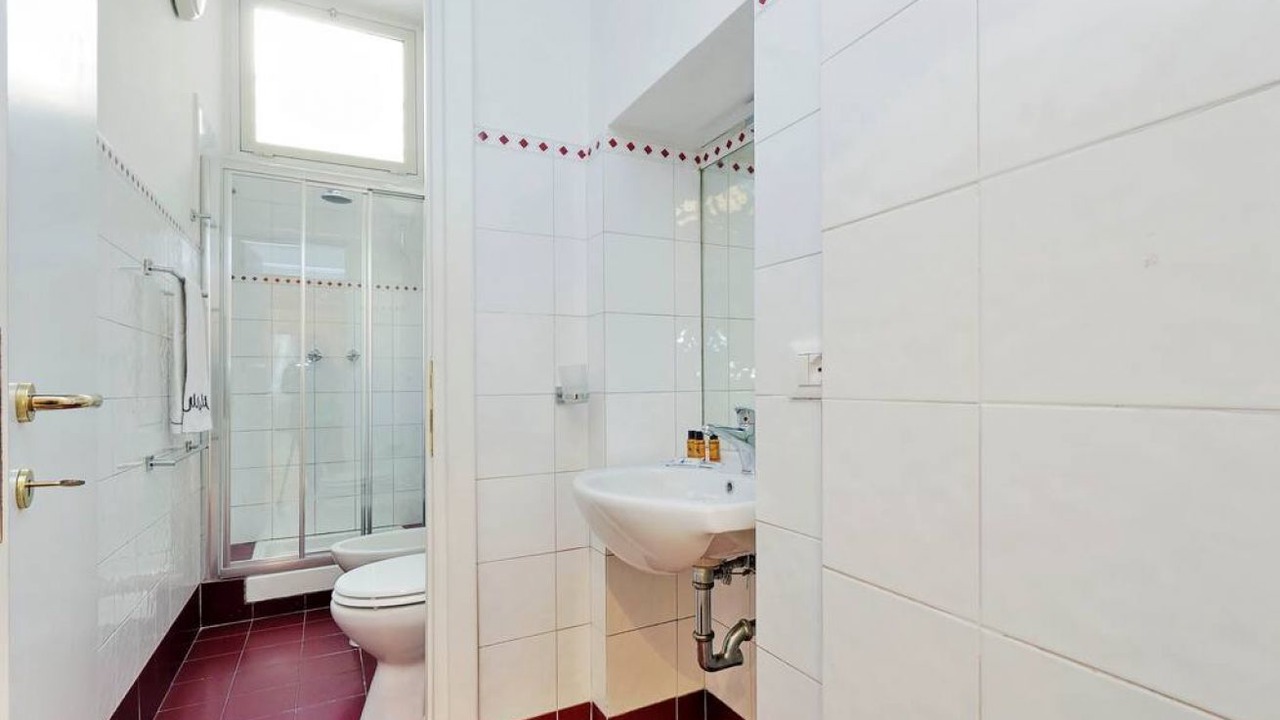 Photo of Bathroom in Rione III Colonna