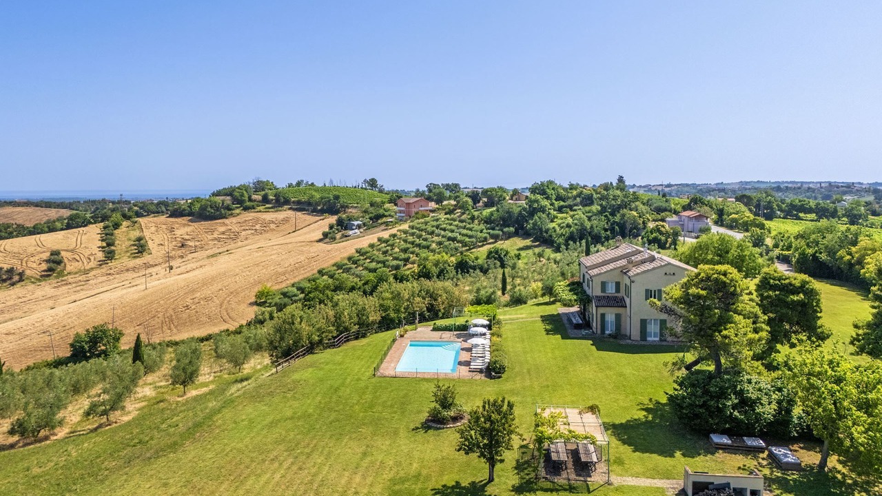 Photo of Outdoor in Terre Roveresche