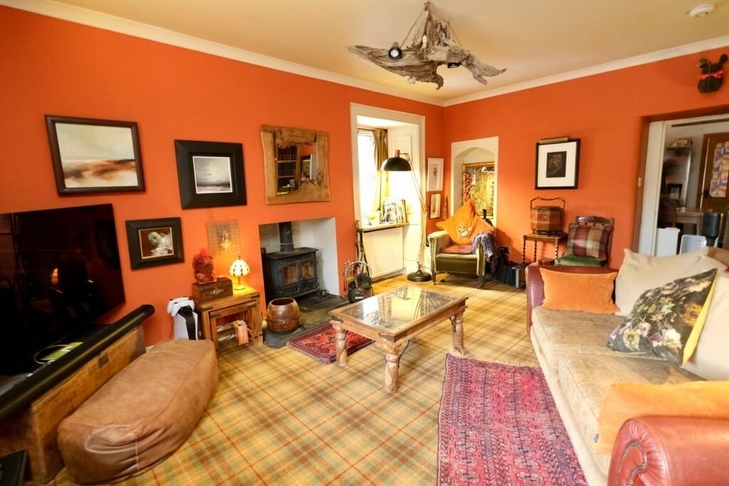 Photo of Livingroom in Fintry