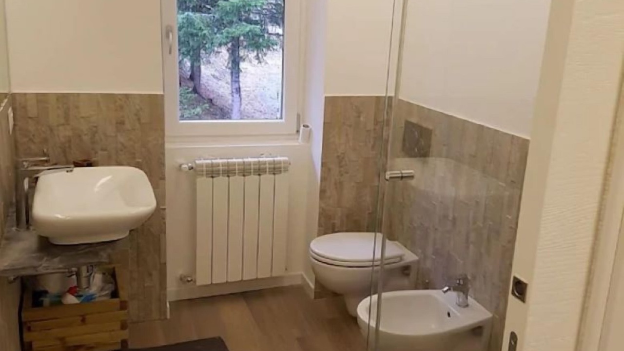 Photo of Bathroom in Frachey