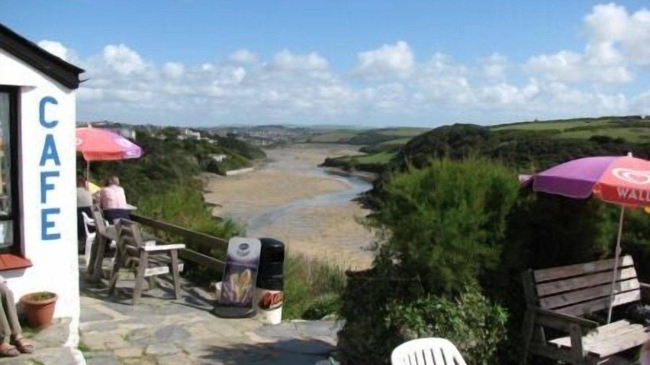 Photo of Others in Crantock
