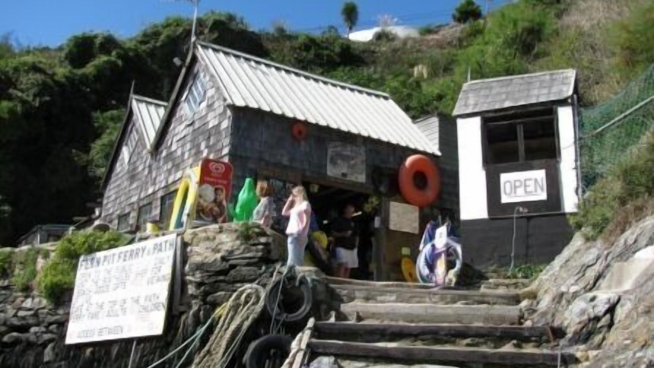 Photo of Others in Crantock