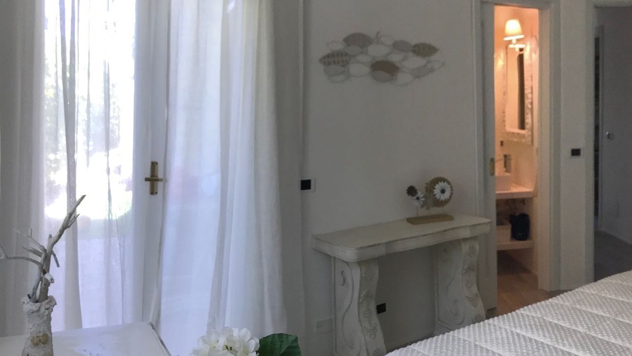 Photo of Bedroom in Baia Caddinas