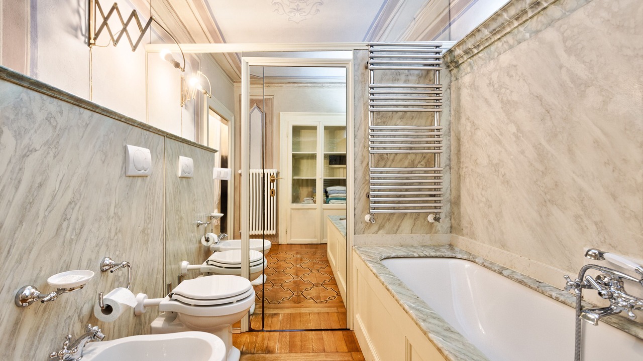 Photo of Bathroom in Dorsoduro