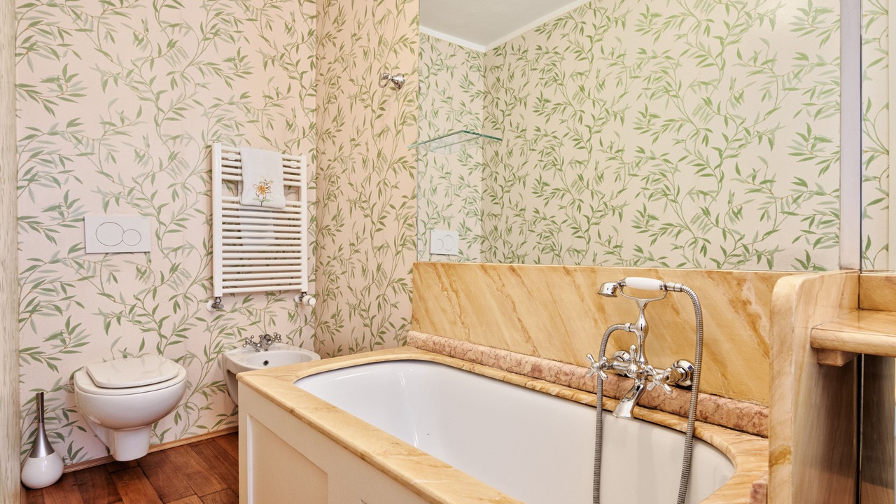 Photo of Bathroom in Dorsoduro