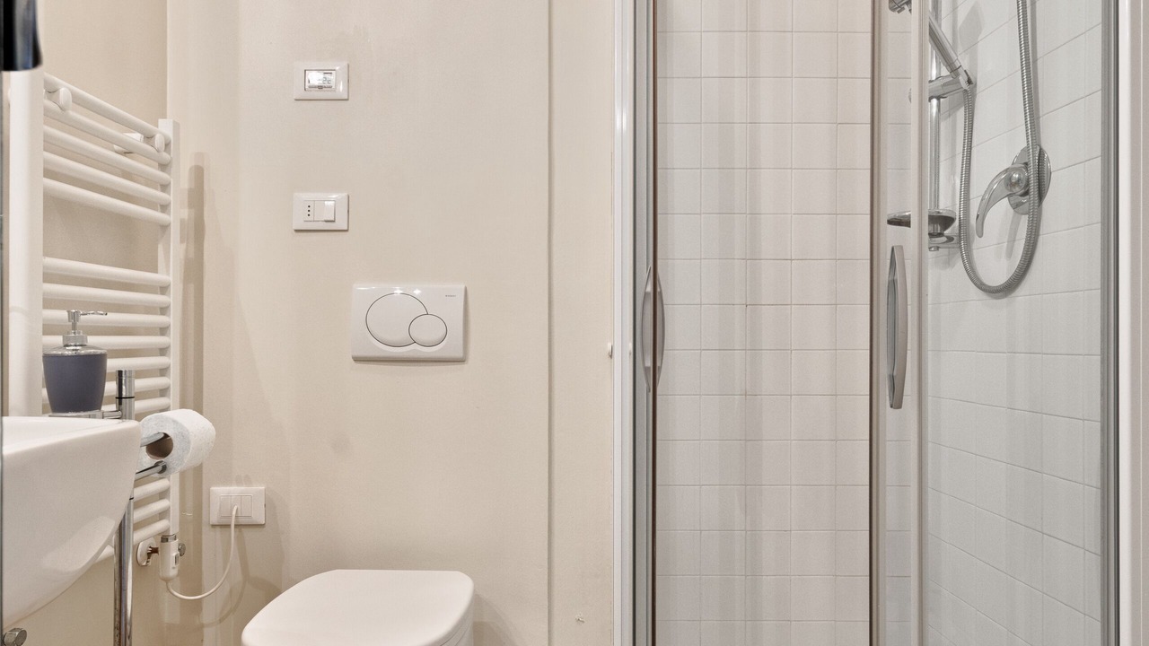 Photo of Bathroom in Dorsoduro
