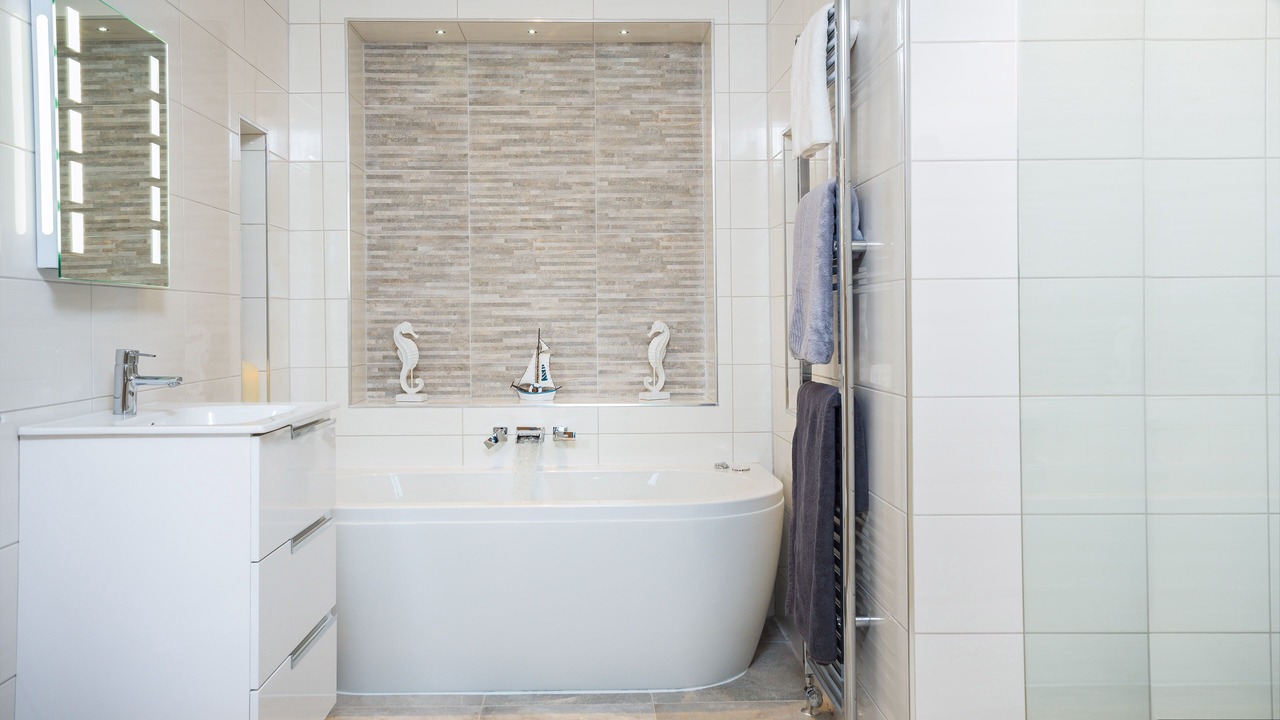 Photo of Bathroom in Torquay