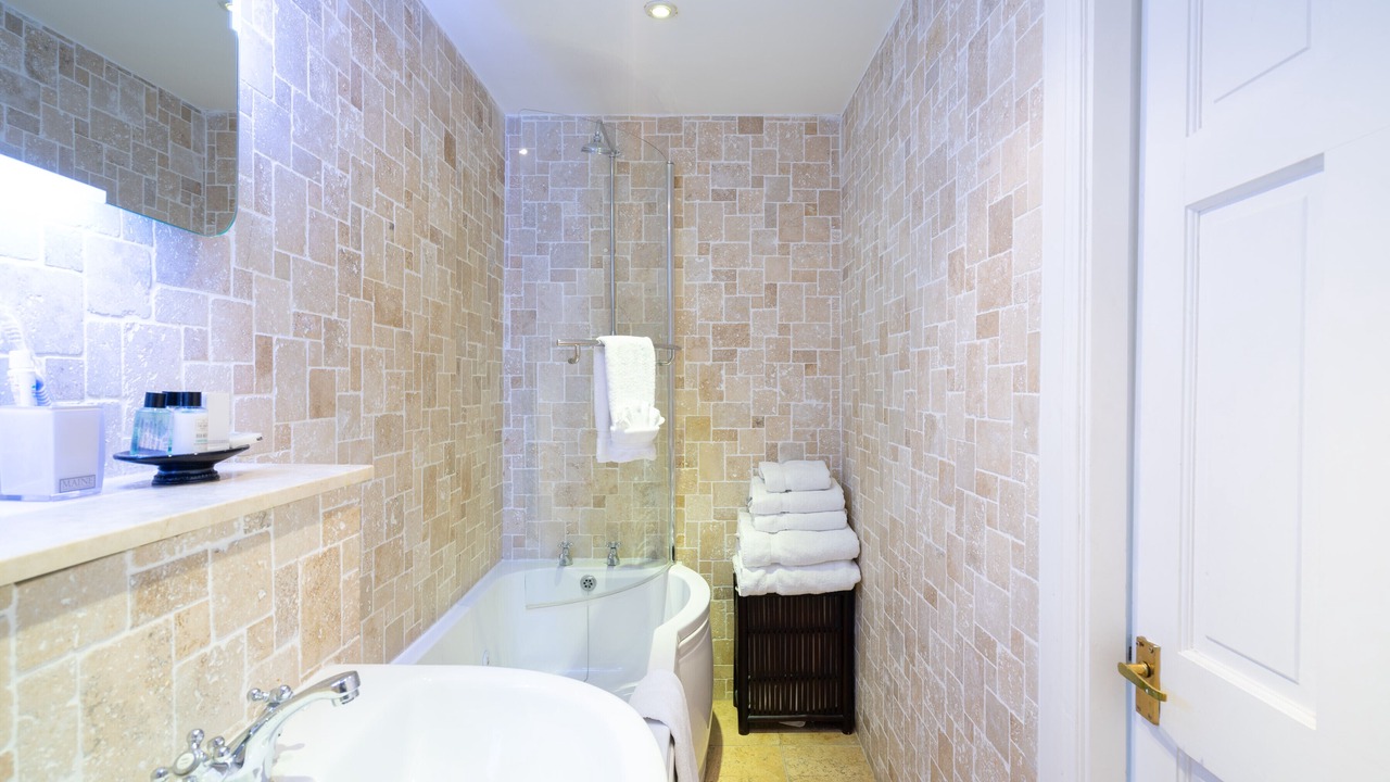 Photo of Bathroom in New Town