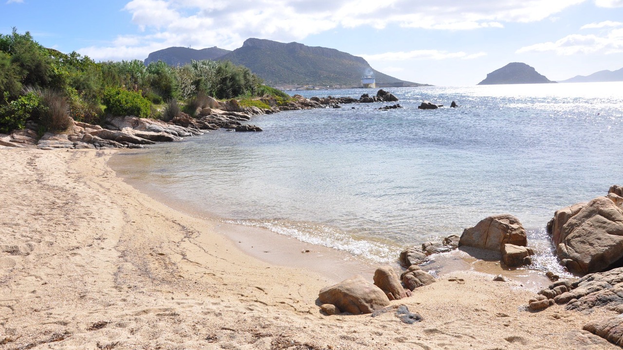 Photo of Others in Baia Caddinas