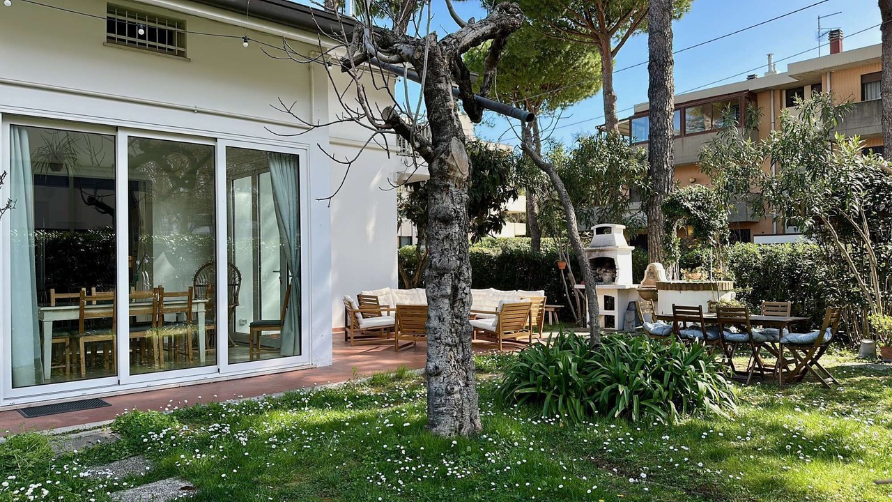 Photo of Outdoor in Alba