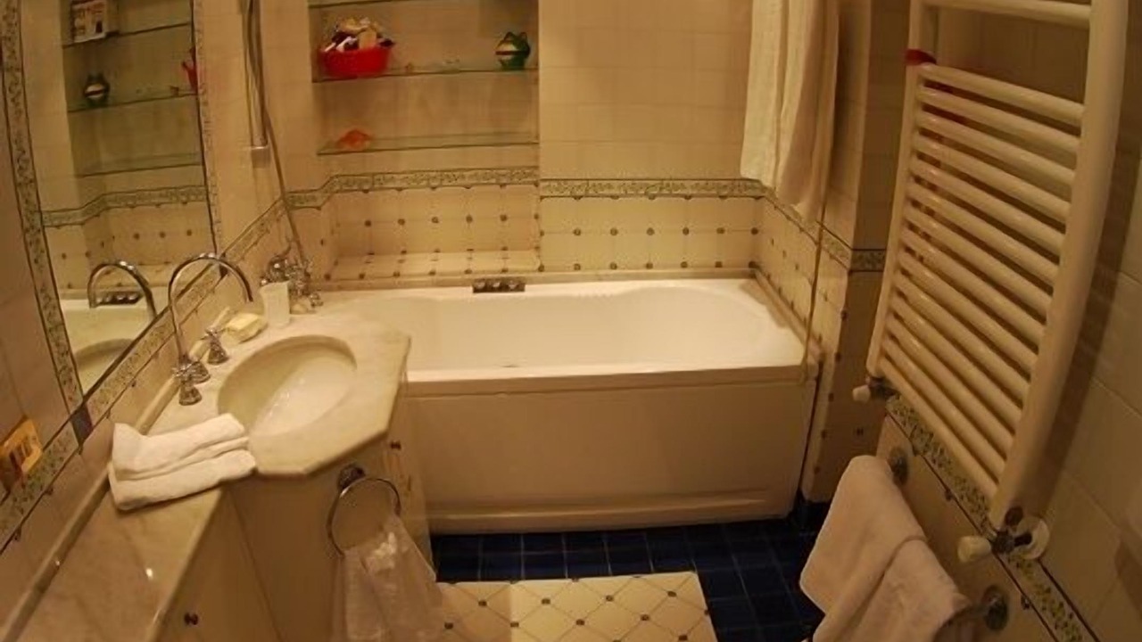 Photo of Bathroom in Rione VII Regola
