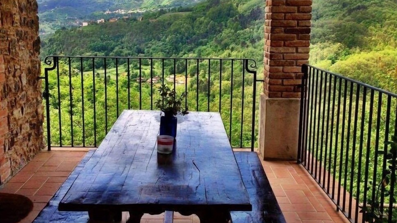 Photo of Outdoor in Mologno